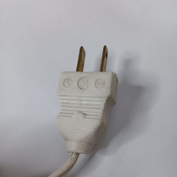 Vintage Handmade Ceramic Owl Light Hobbyist Hand Painted Electric Bird Lamp - Picture 16 of 16